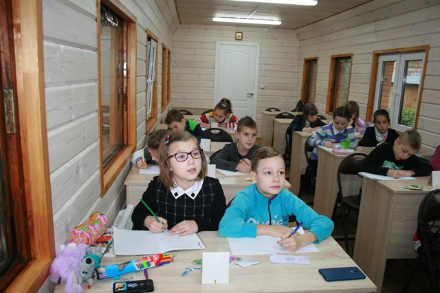 Воспитанники Воскресной школы.jpg