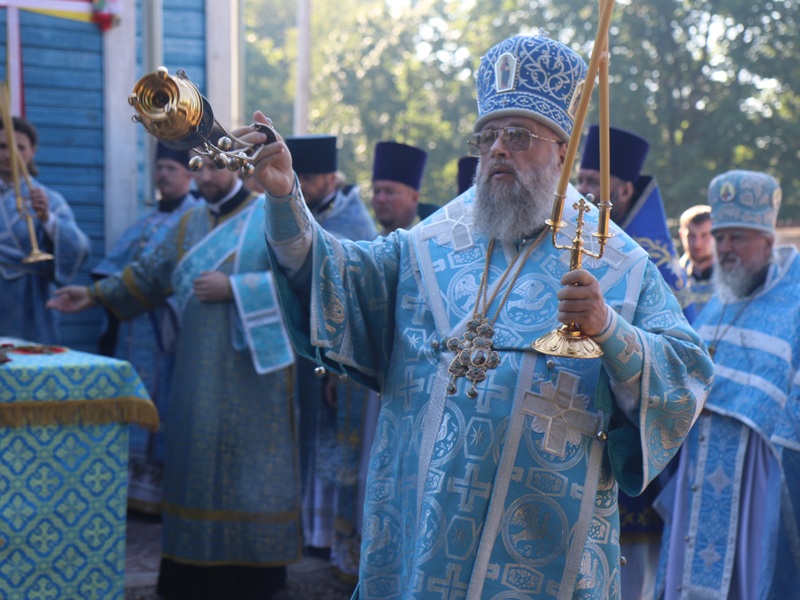 За Божественной Литургией.JPG