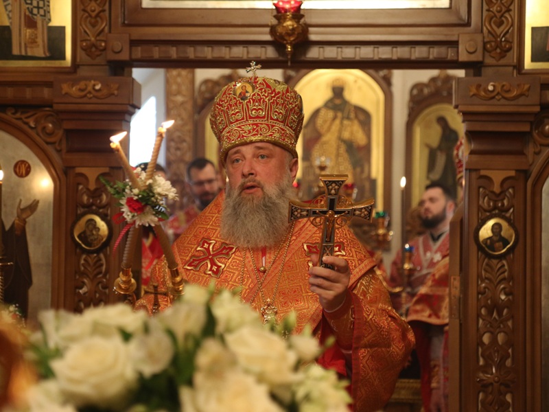 За Божественной Литургией.JPG