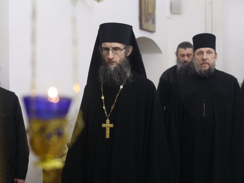 4 За Божественной Литургией.jpg