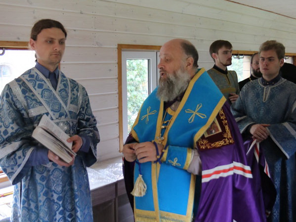 освящение воскресной школы.jpg