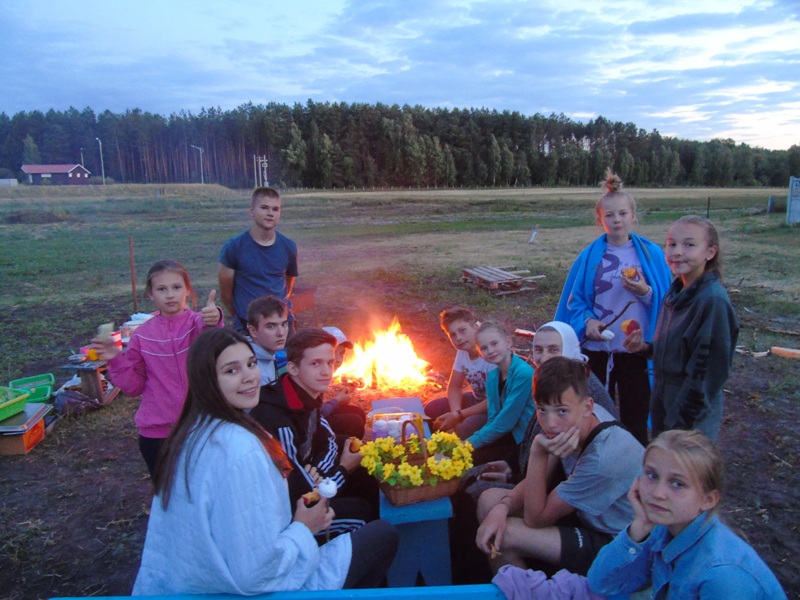 Отдых у костра.JPG
