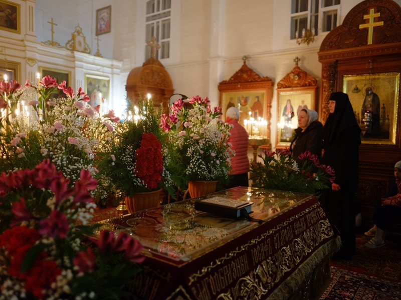 Пасхальная полунощница.JPG