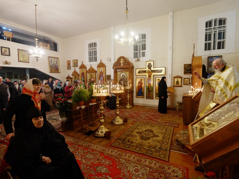 Пасхальное Богослужение.JPG