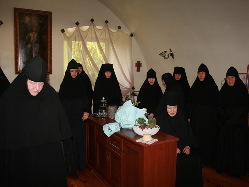 Поздравление сестер.JPG