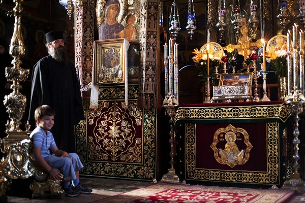 Икона Всецарица и Пояс Пресвятой Богородицы.jpg