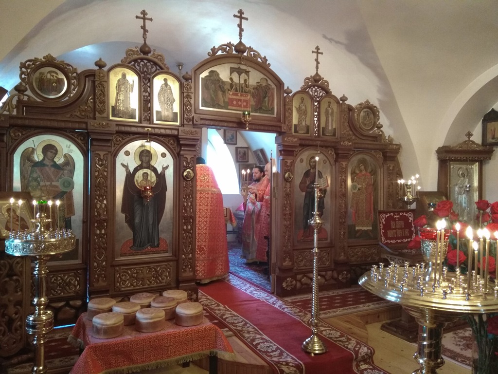 Светлый Понедельник.jpg