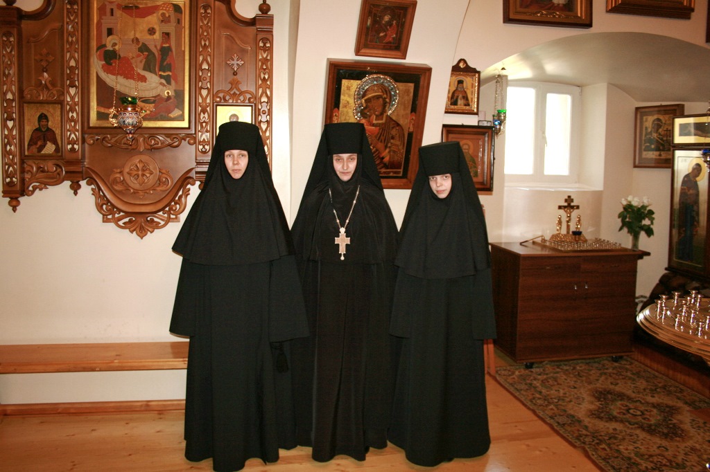 Постриженные сестры.JPG