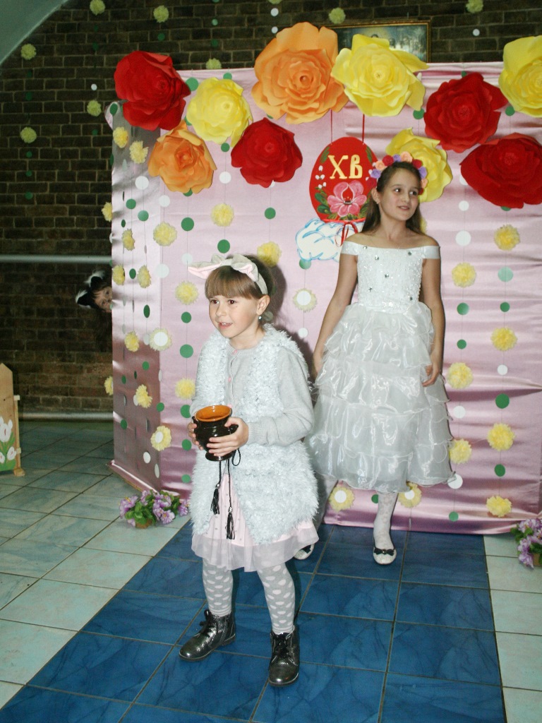 Праздничная сценка.JPG