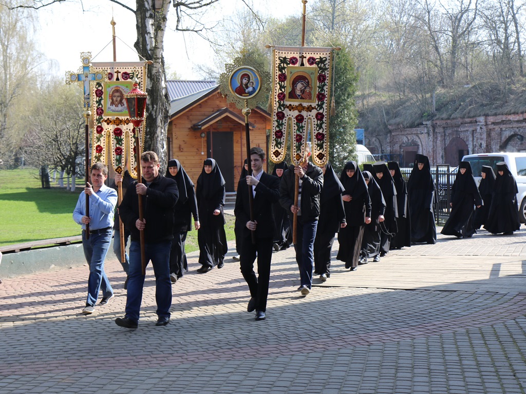Крестный ход 6.jpg